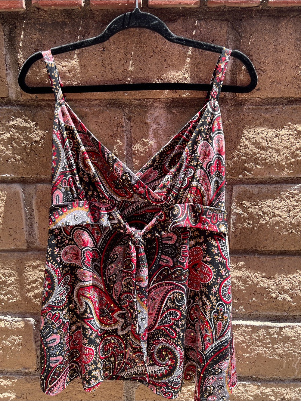 INC International Concepts Black, Red and Pink Paisley Y2K Sleeveless Top size L